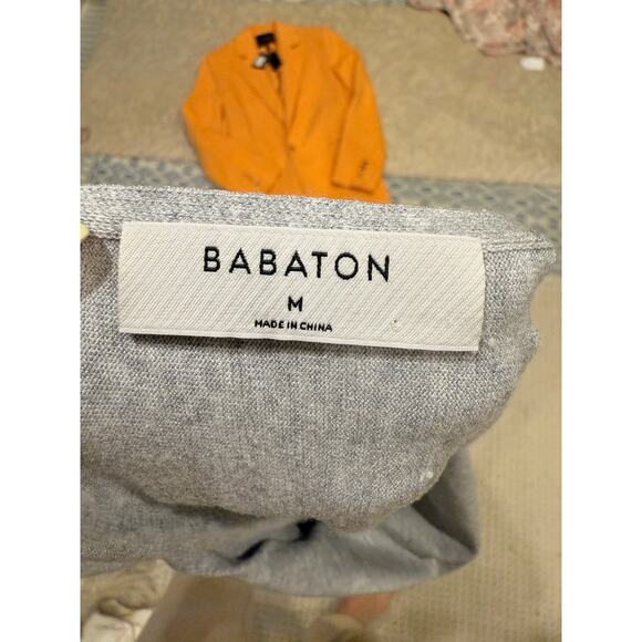 Babaton Inspiration Sweater Gray Size M – EUC Relaxed Open Neck - Picture 8 of 8